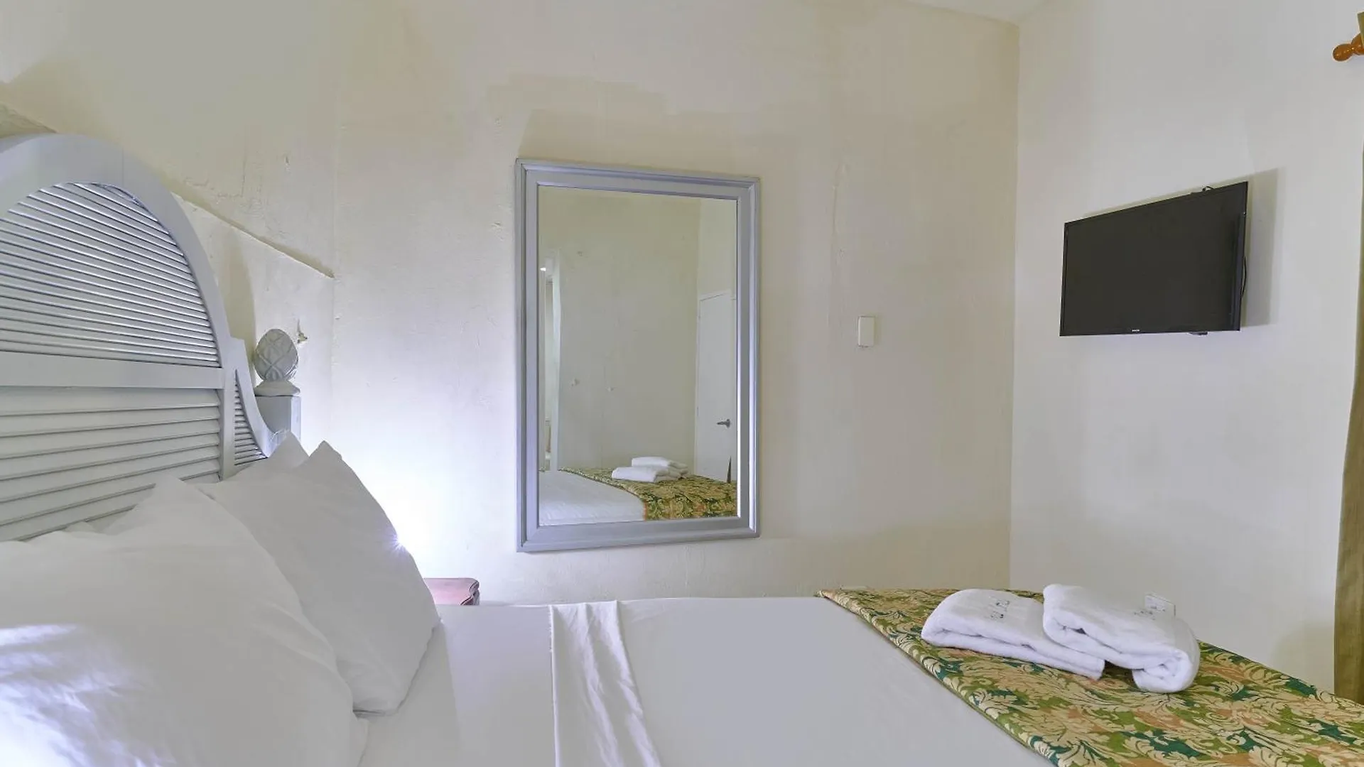Hotel D'Cornelio سانتو دومينجو