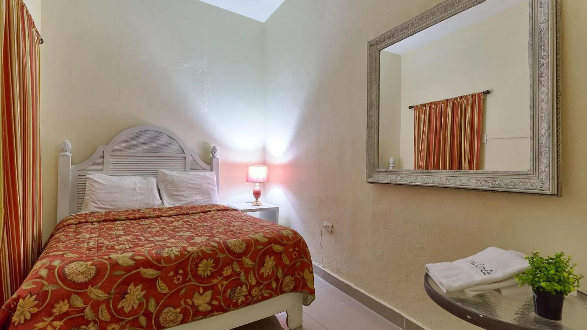 Hotel D'Cornelio Santo Domingo